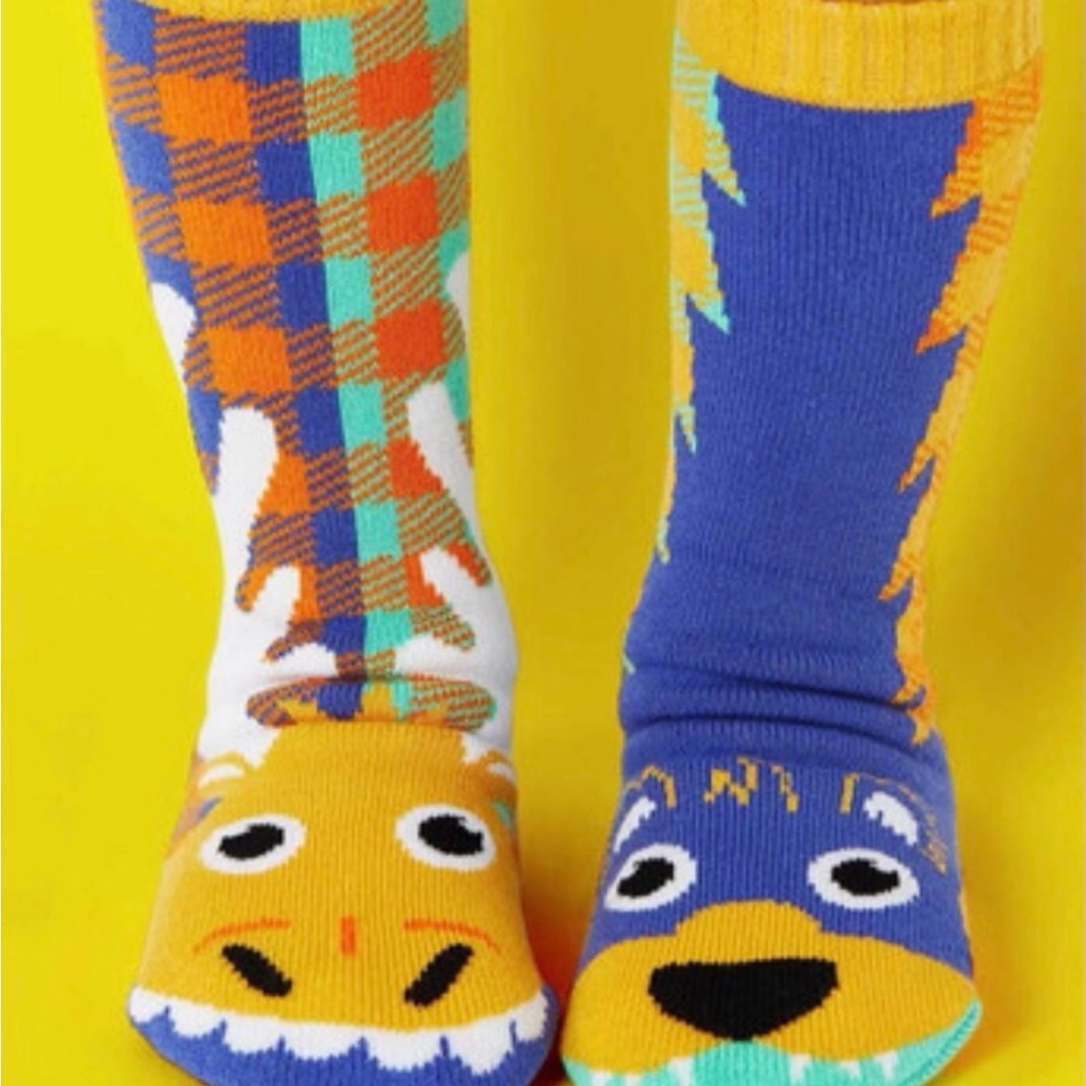 NWT PALS Toddler Moose and Bear mismatched nonslip socks - age 1-3